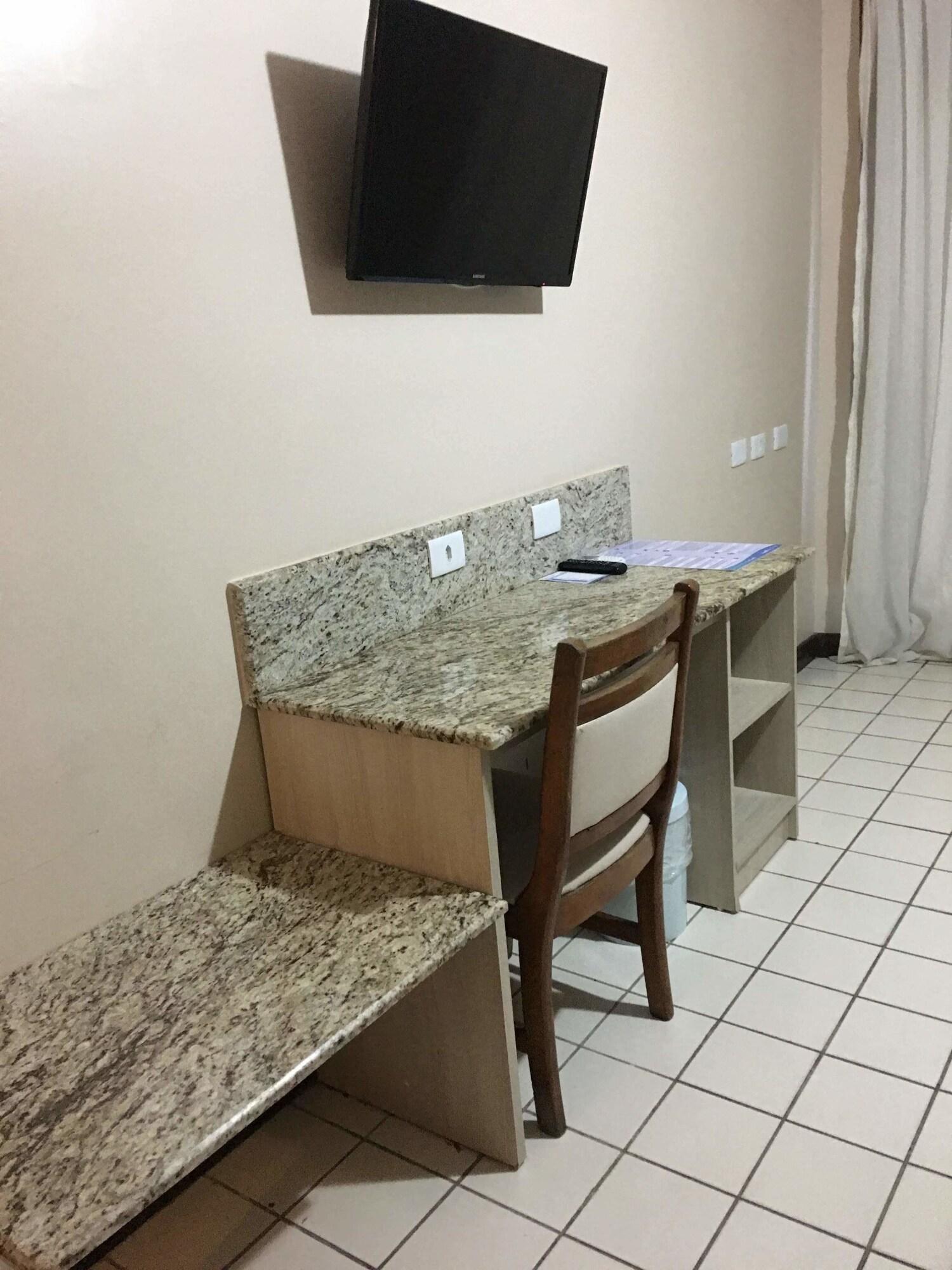 Sueds Plaza Hotel 4*